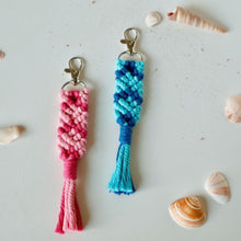 Load image into Gallery viewer, Mermaid Keychain
